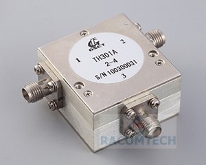 70cm UHF Ferrite  Coaxial Circulator 150W   70cm UHF Ferrite Coaxial Circulator 150WFeatures:

Wide Frequency Bandwidth (30MHz)
Low VSWR (1.2:1)
Low Insertion Loss (0.3dB)
High Isolation between input and output (-23dB)
Integrated with 100W load 
